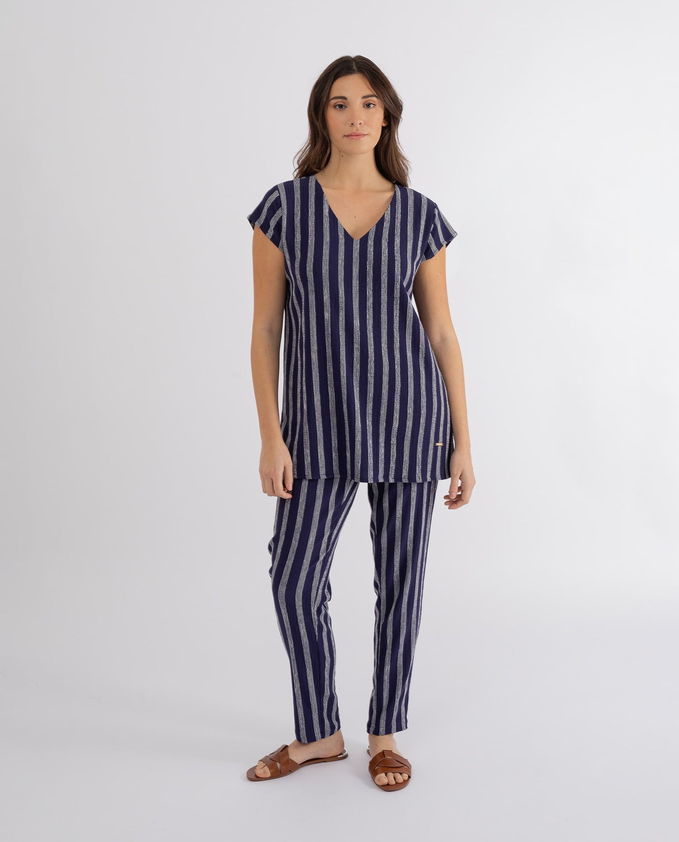 PANTALON RAYAS HILO TINTADO AZUL OSCURO