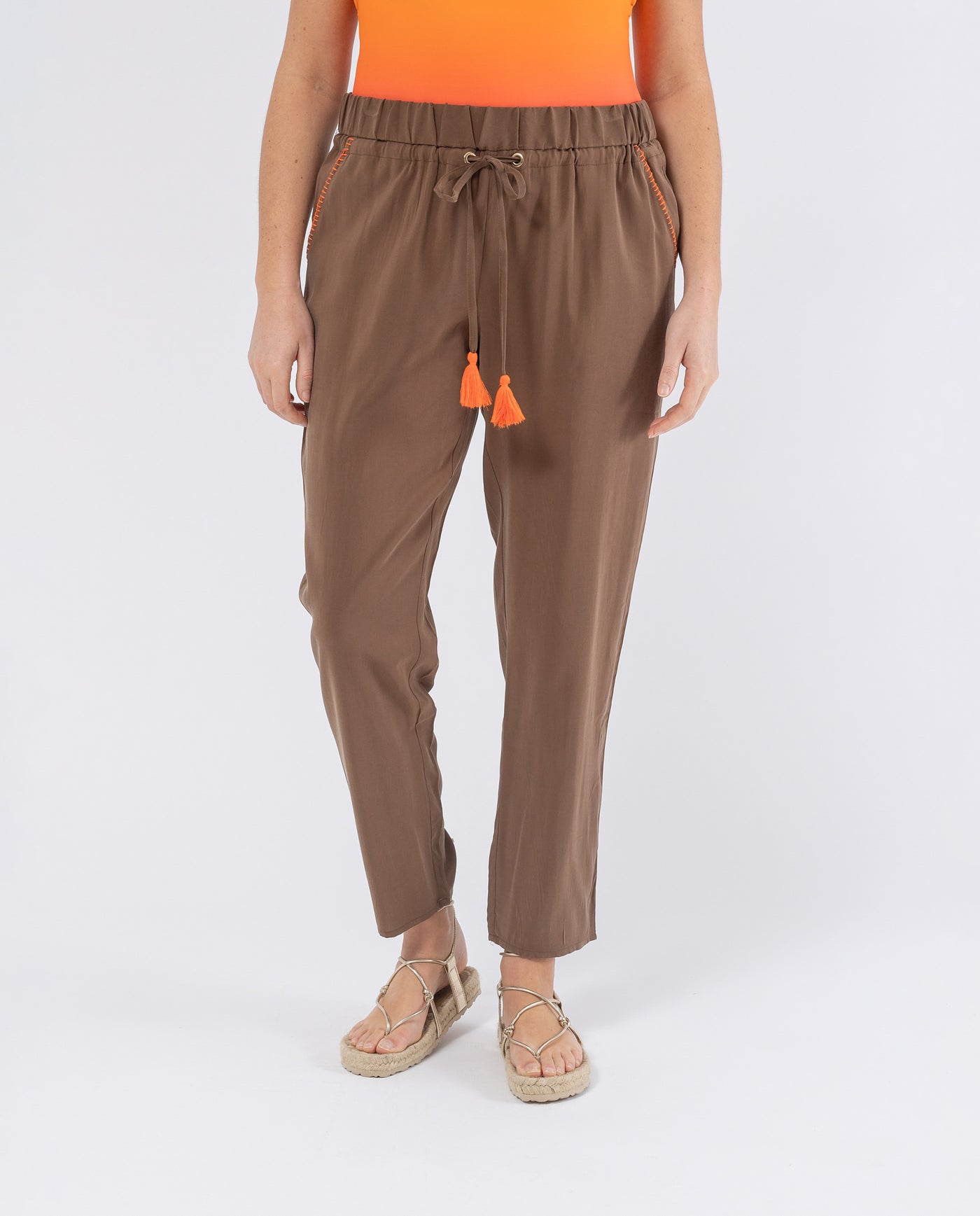 PAJAMAS PANTS WITH EMBROIDERY BROWN POCKETS