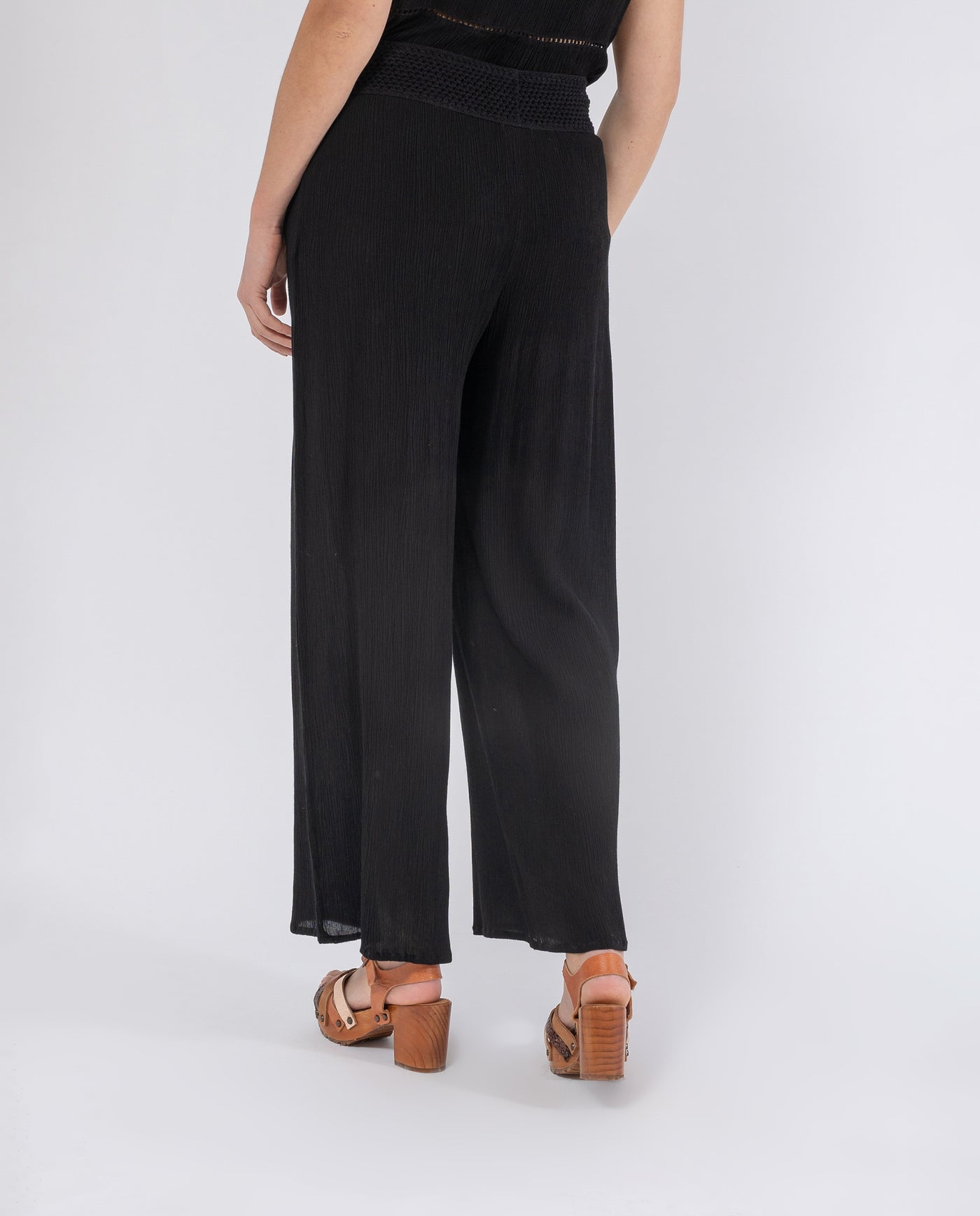 BLACK BAMBULA PALAZZO PANTS