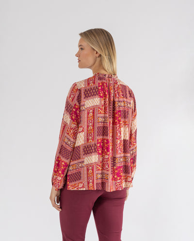 BLUSA ESTAMPACION PATCHWORK GRANATE