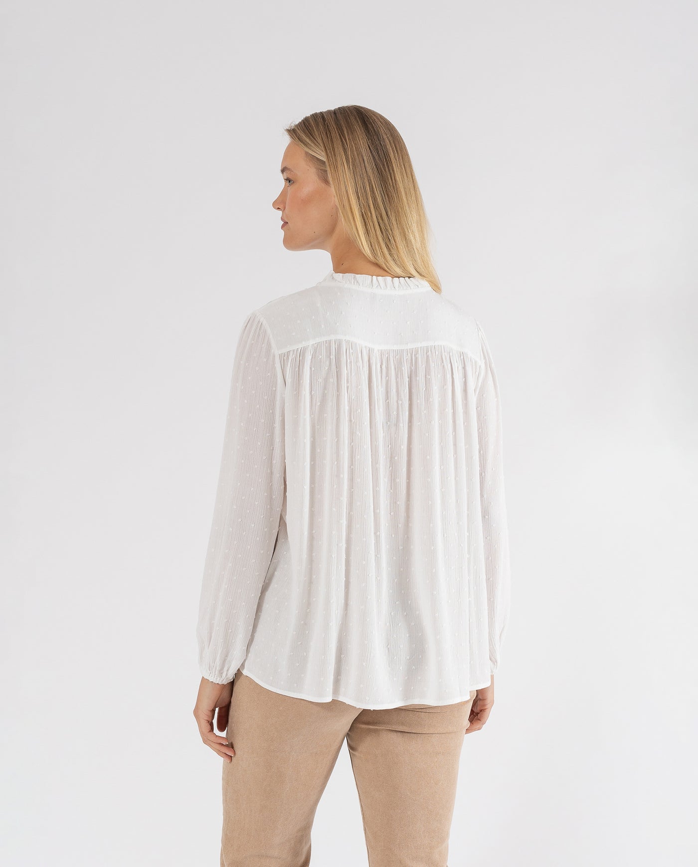 BLUSA TEJIDO PLUMETI BAMBULA CRUDO