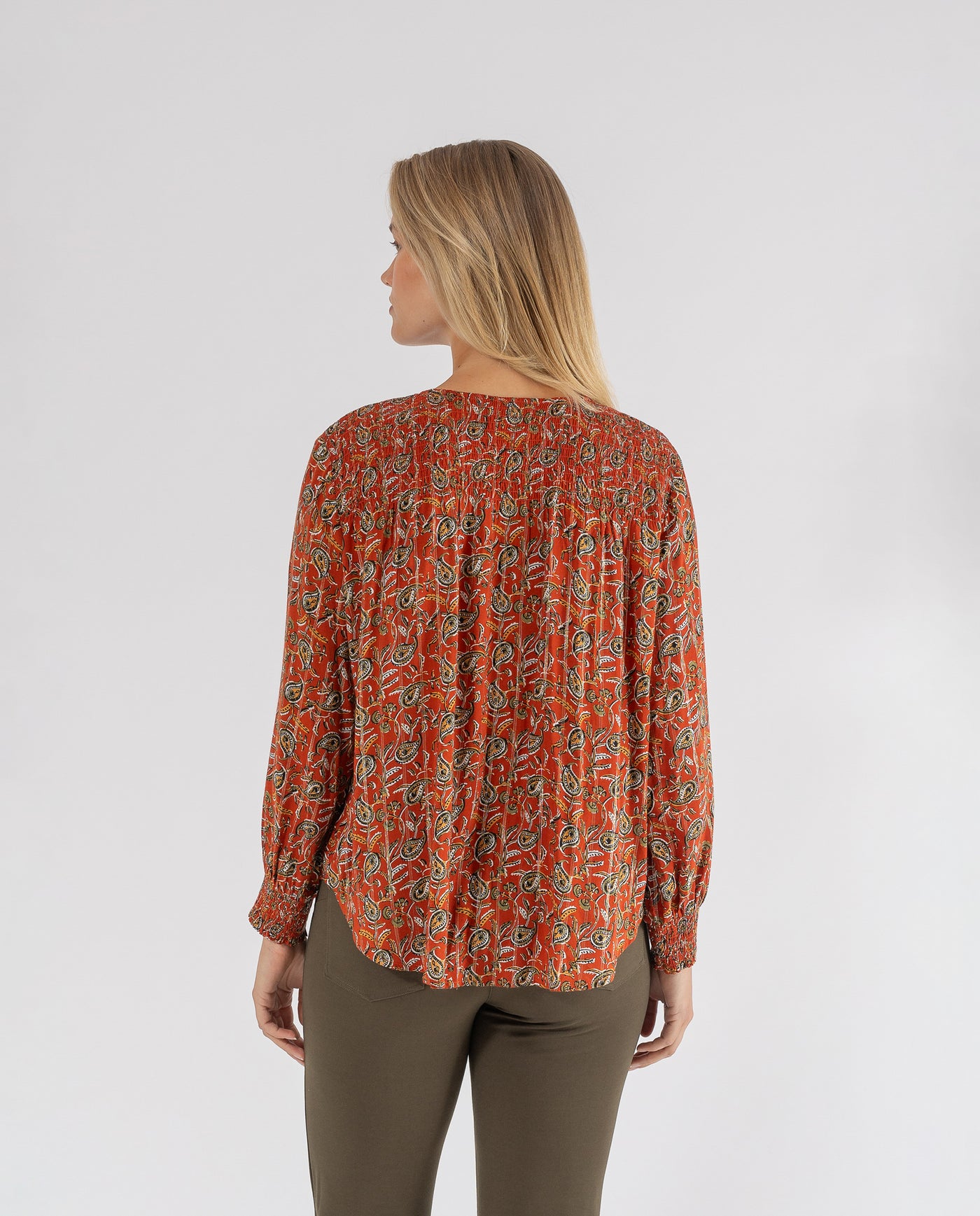 BLUSA ESTAMPACION PAISLEY CON HILO METALICO NARANJA QUEMADO