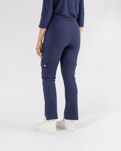 LEGGINGS WITH EVASE LOW AND DARK BLUE PLASTRON POCKETS