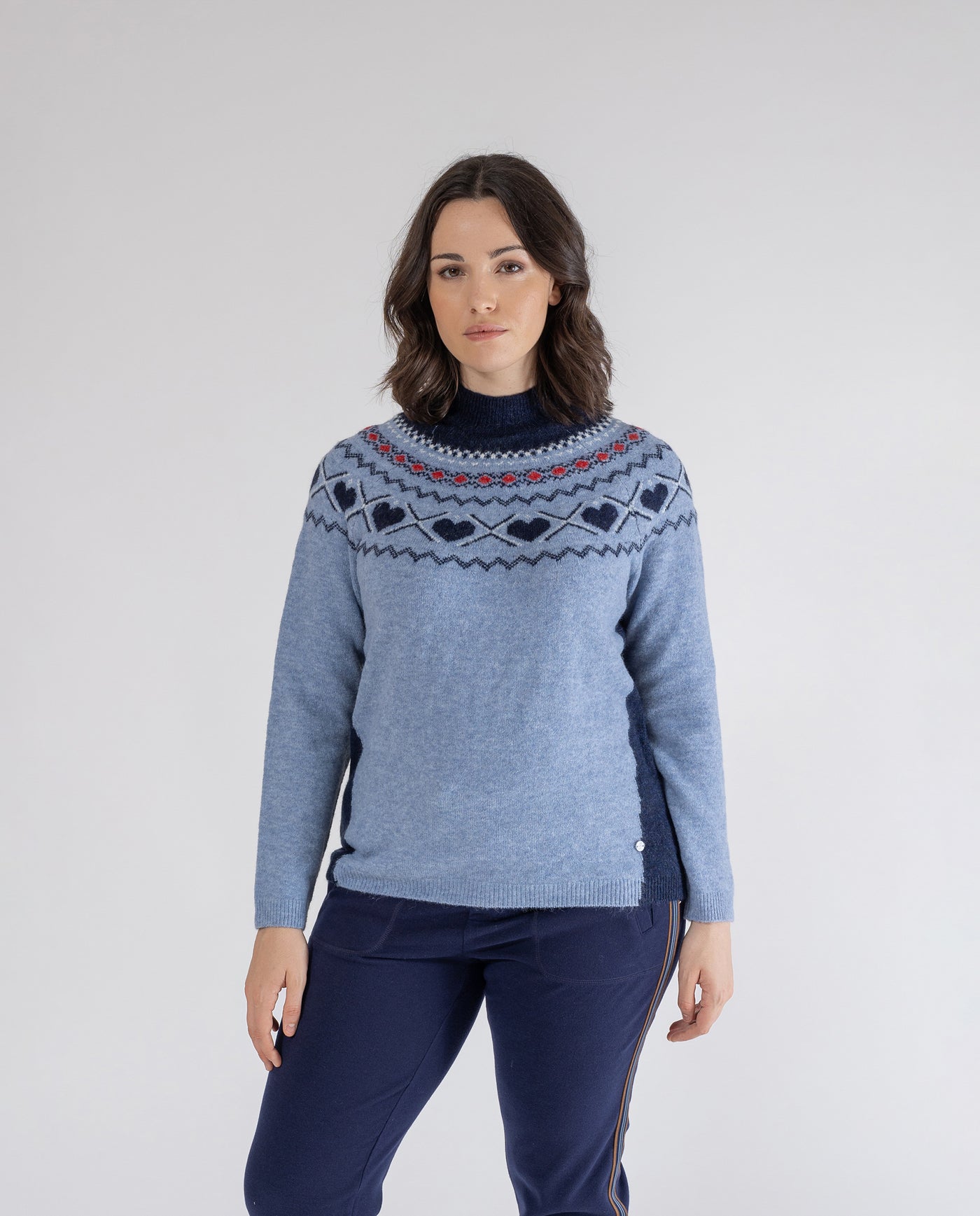 MEDIUM BLUE HEARTS BORDER SWEATER