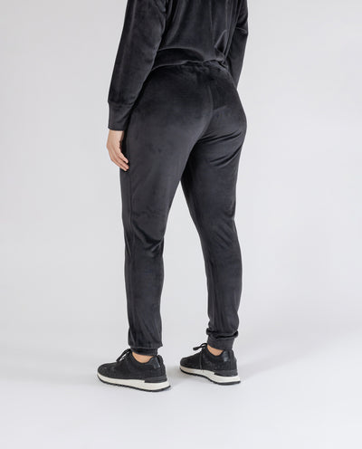 PANTALON JOGGER TERCIOPELO LETRAS NEGRO