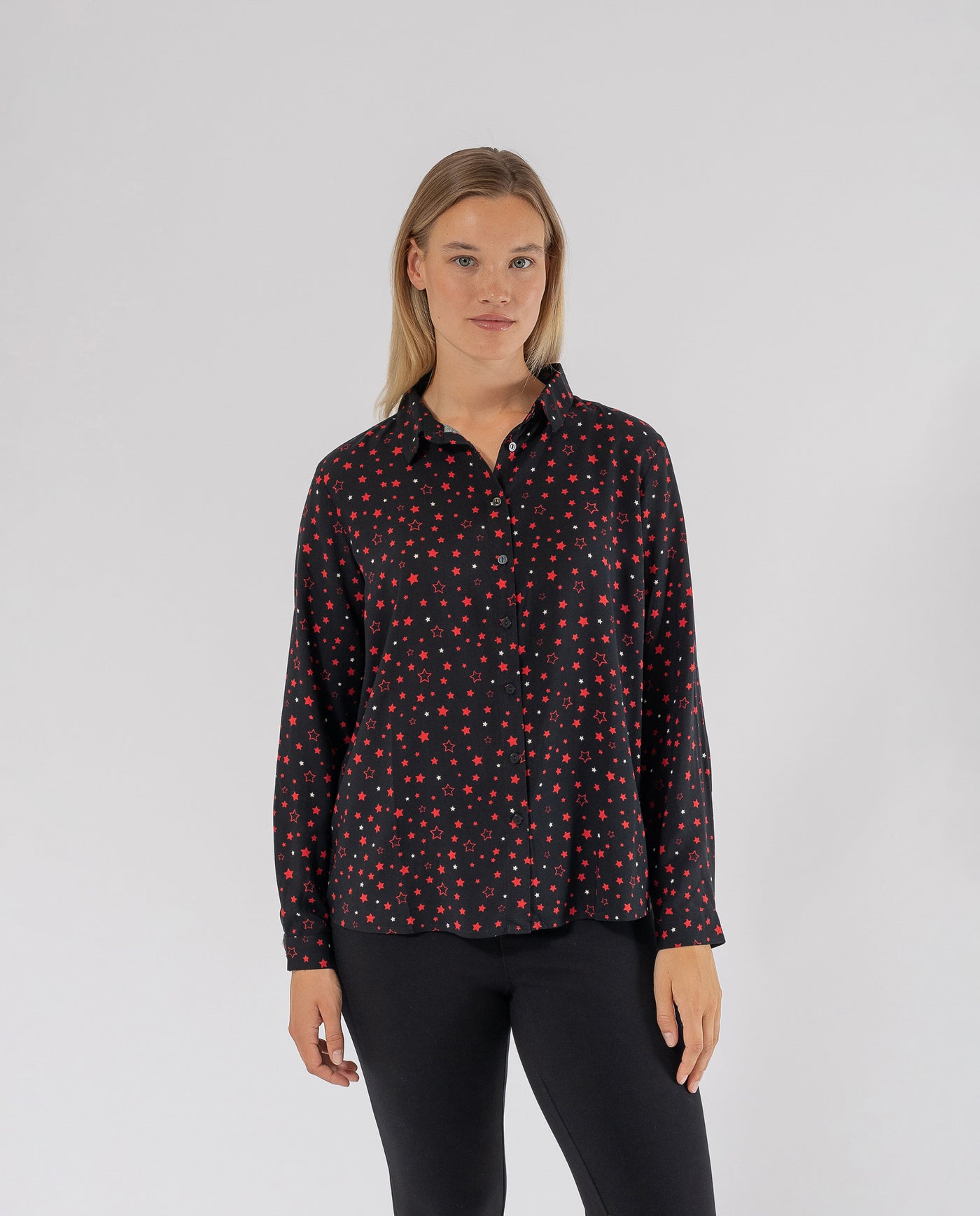 BLACK STAR PRINT BLOUSE