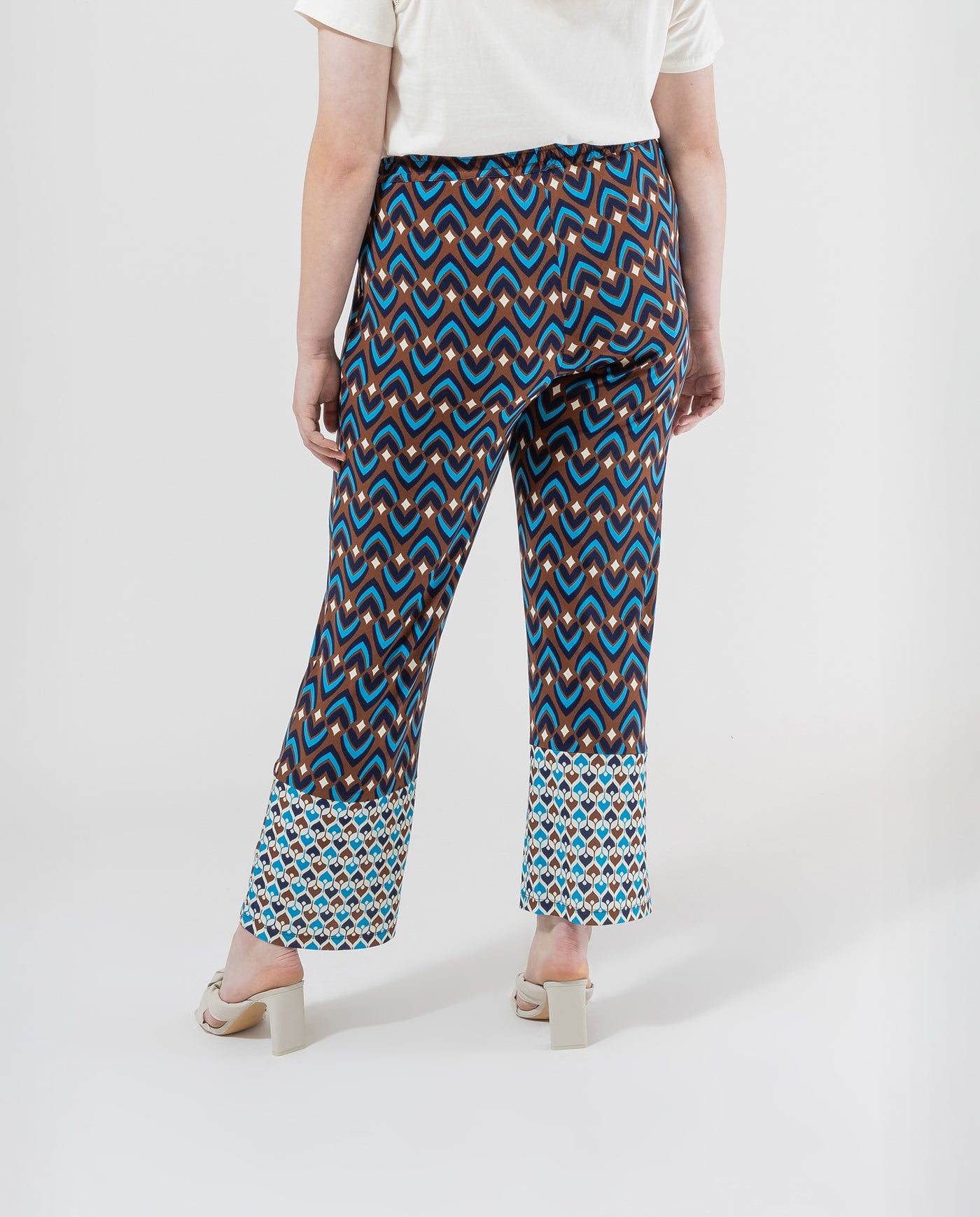 PANTALON ESTAMPADO GEOMETRICO  AZUL