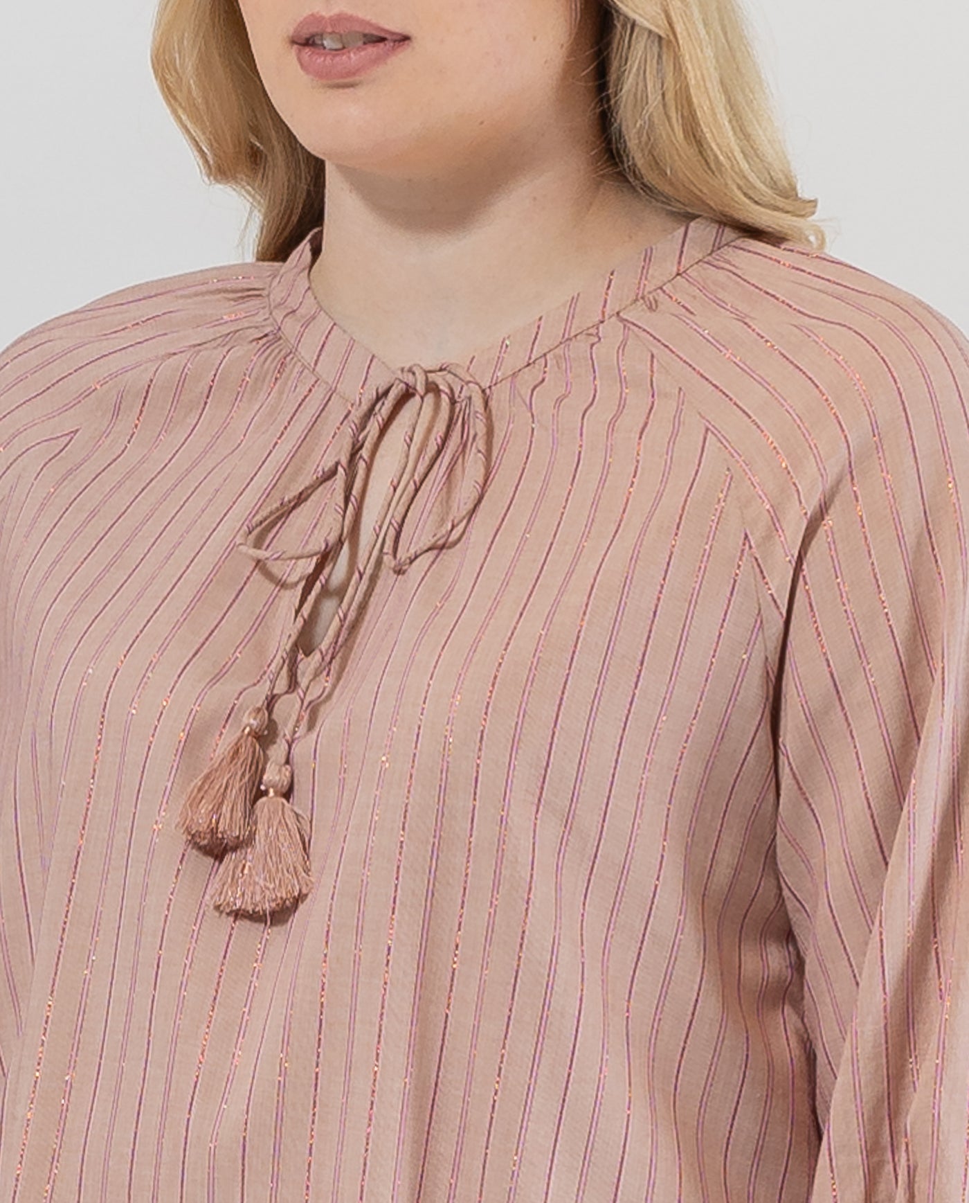 BLUSA RAYAS CON HILO METALICO ROSA