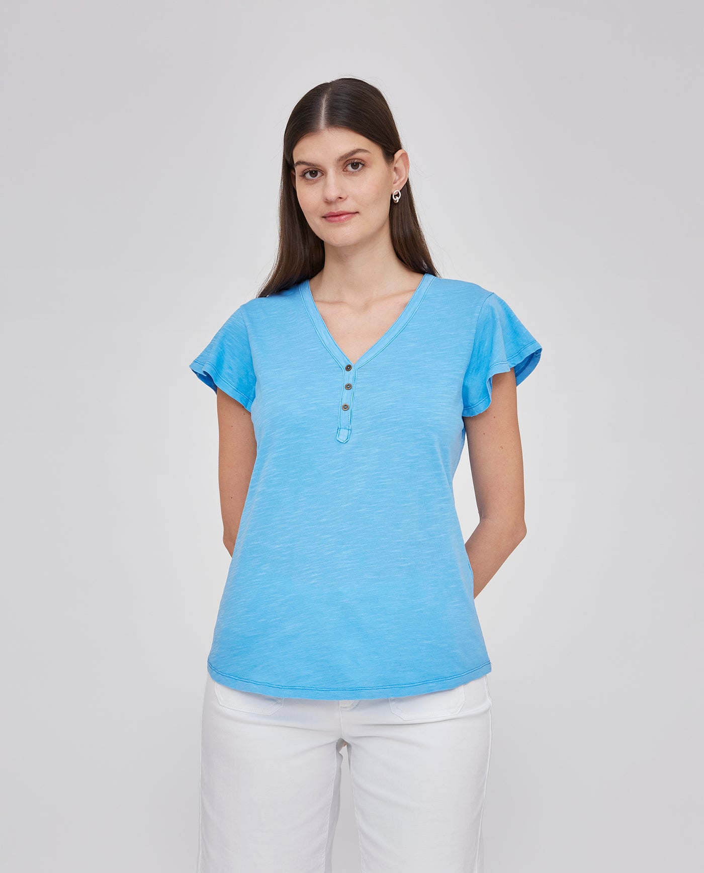 CAMISETA ESCOTE PICO CON BOTONES Y MANGA CORTA AZUL