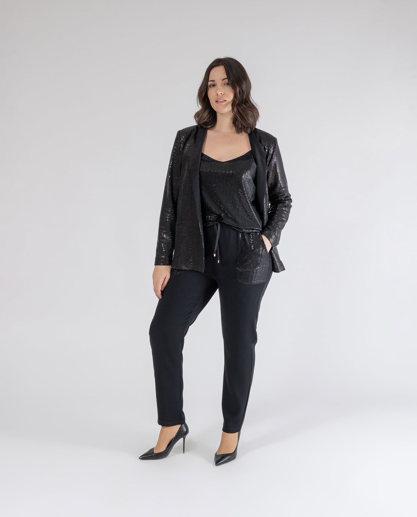 BLAZER LENTEJUELAS CUELLO SOLAPA  NEGRO